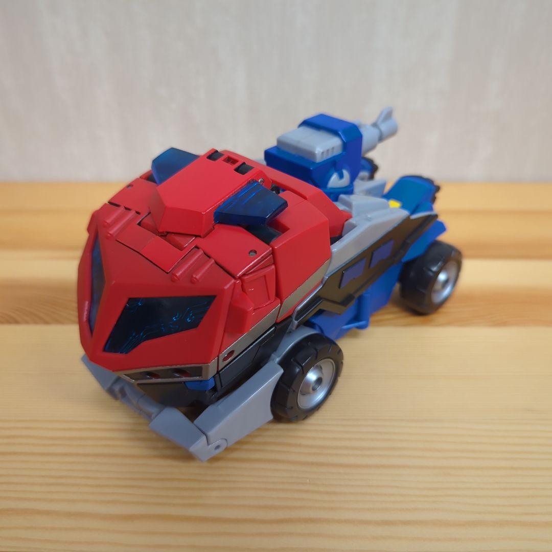 トランスフォーマー アニメイテッド オプティマスプライム 海外版