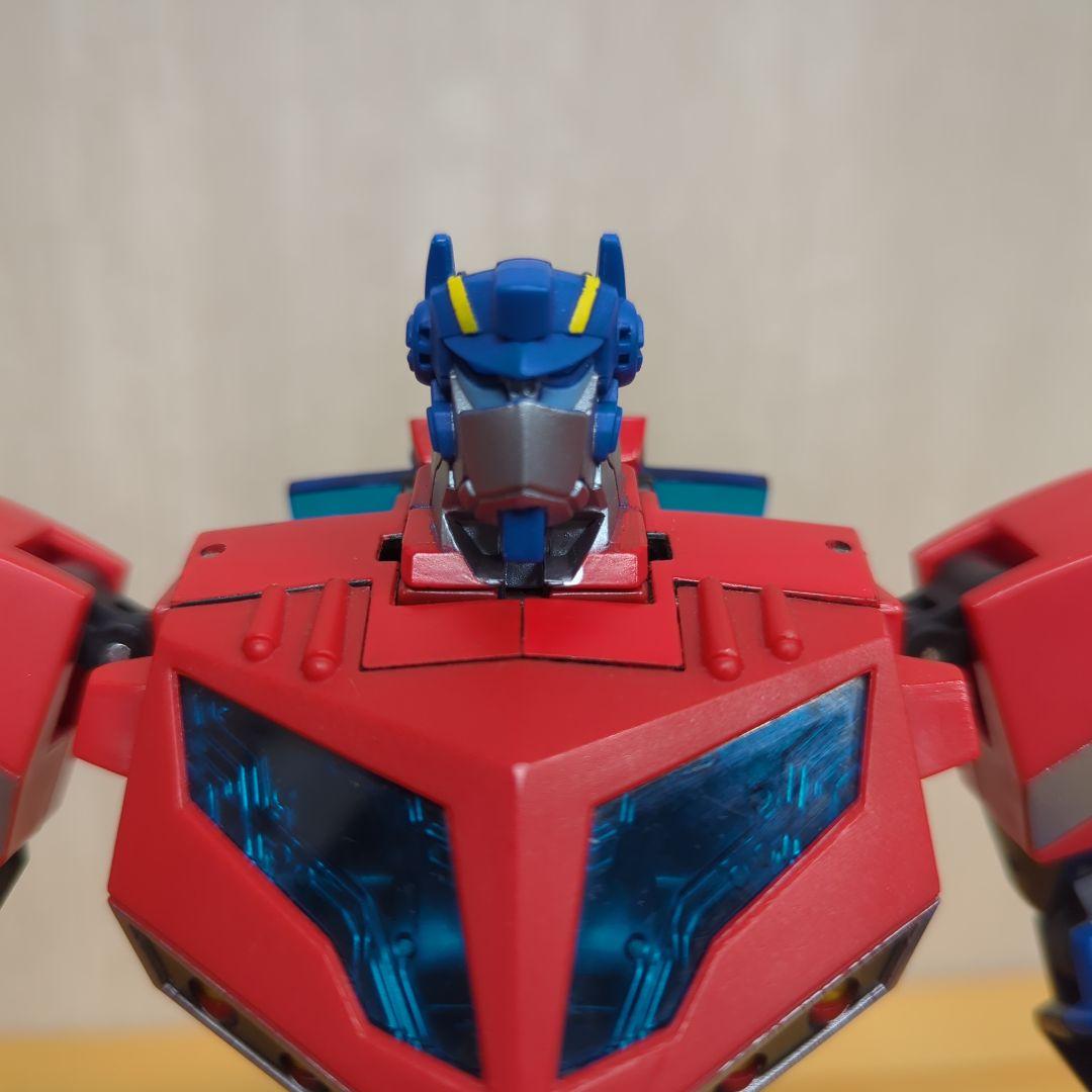トランスフォーマー アニメイテッド オプティマスプライム 海外版