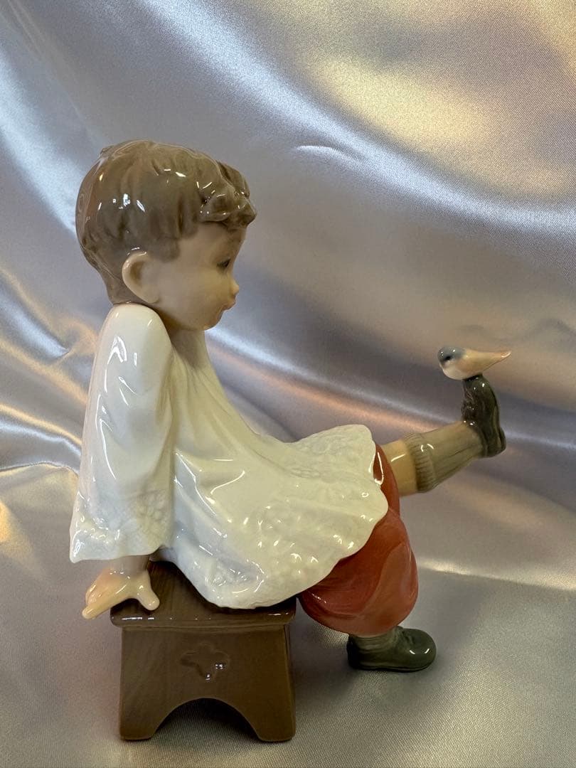 リヤドロ　神父様のお手伝い