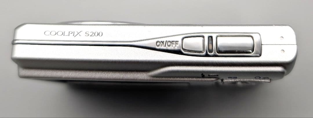 中古】Nikon COOLPIX S200 シルバー【オールドコンデジ】 デジタル