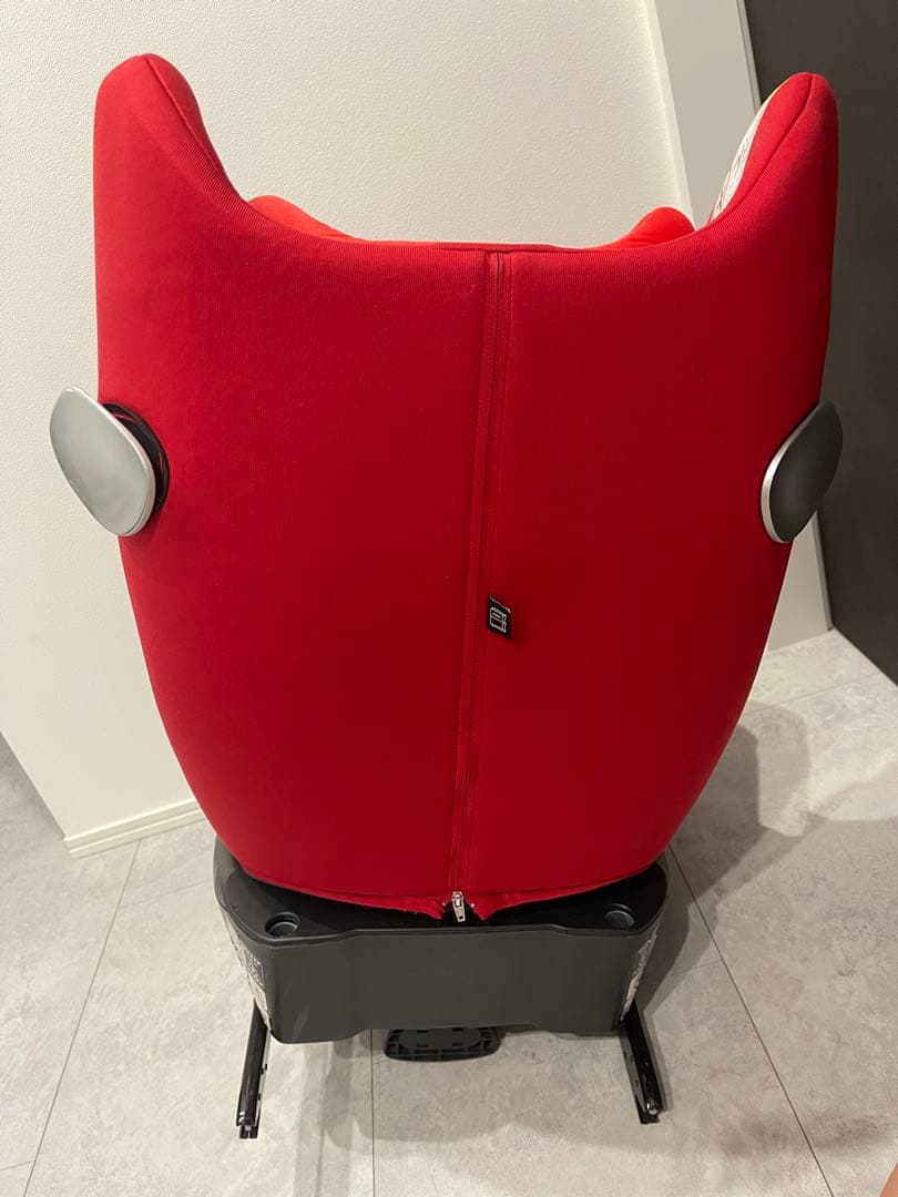 期間限定値下げ！サイベックス　チャイルドシート シローナ　ISOFIX対応