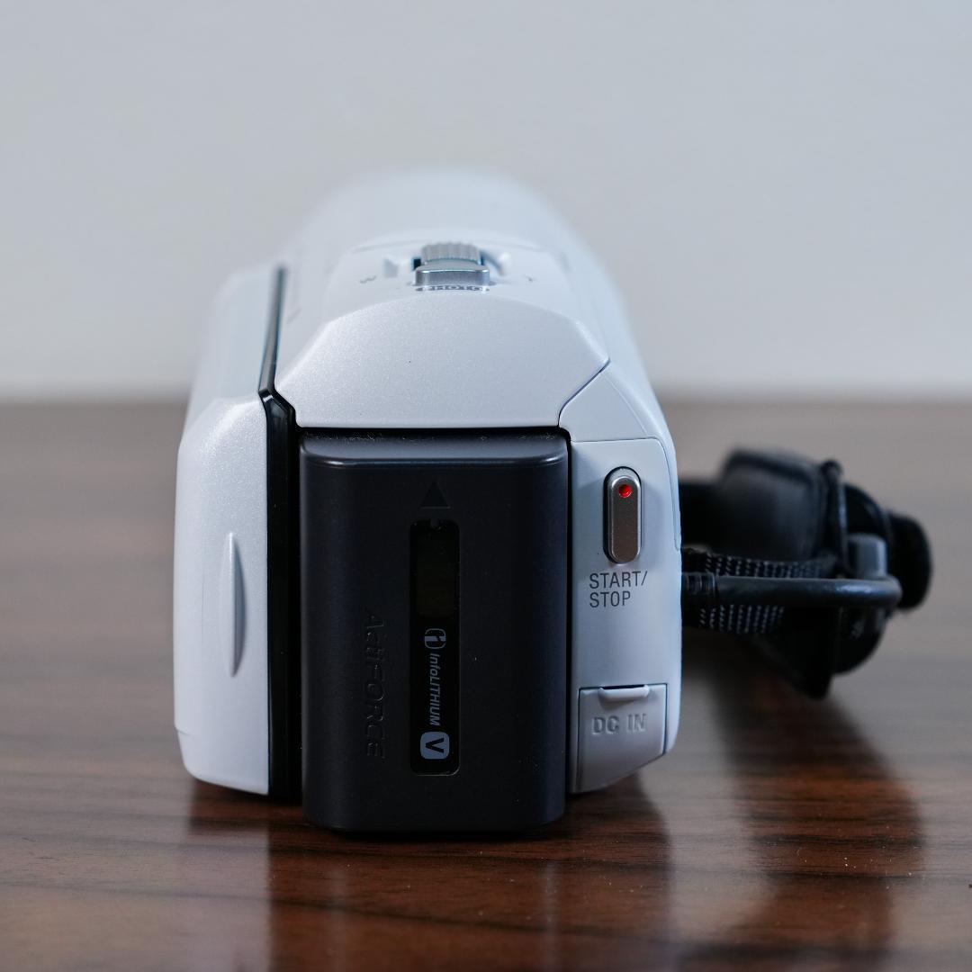 SONY HDR-PJ670 ホワイト