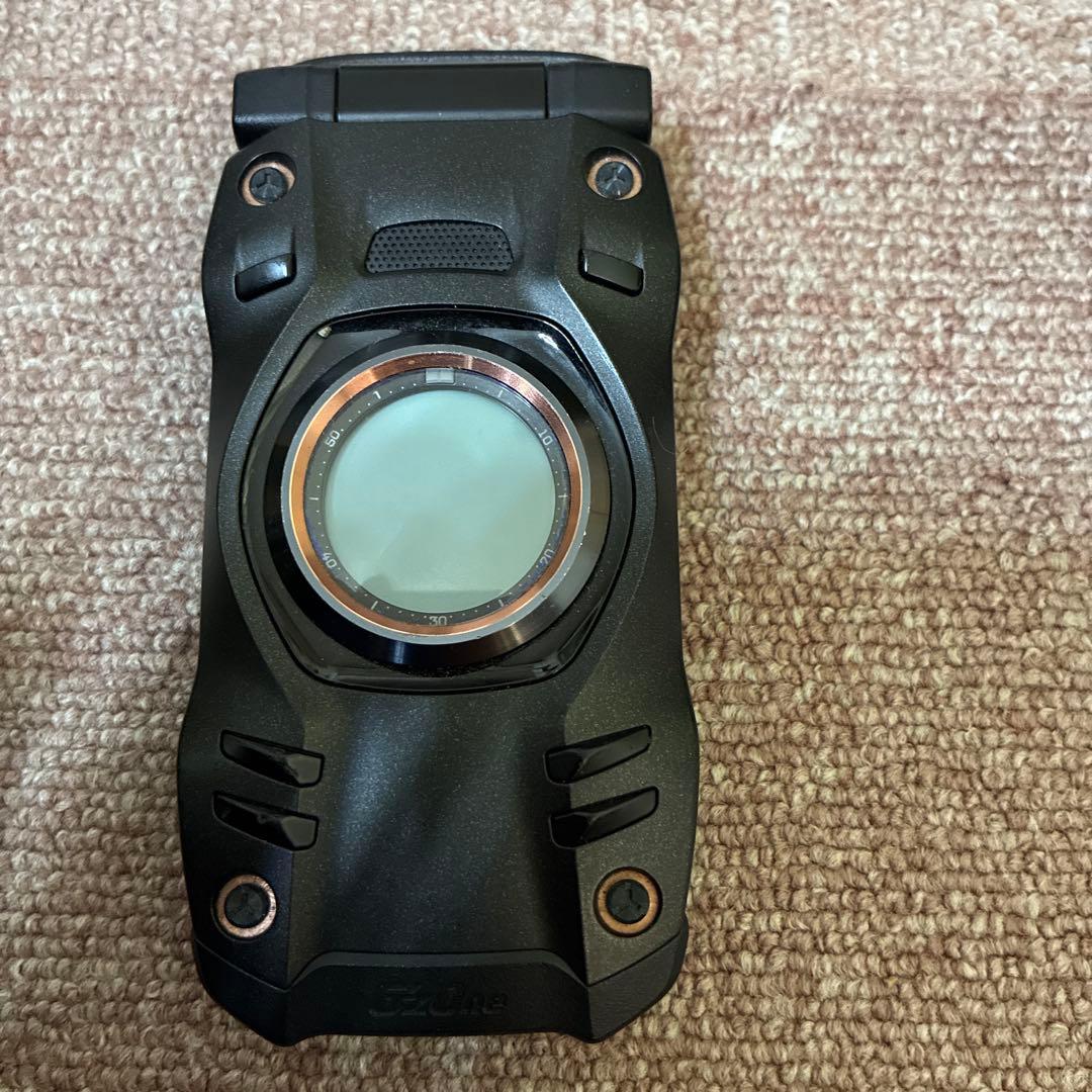 GzOne TYPE-XX au 本体 箱付き