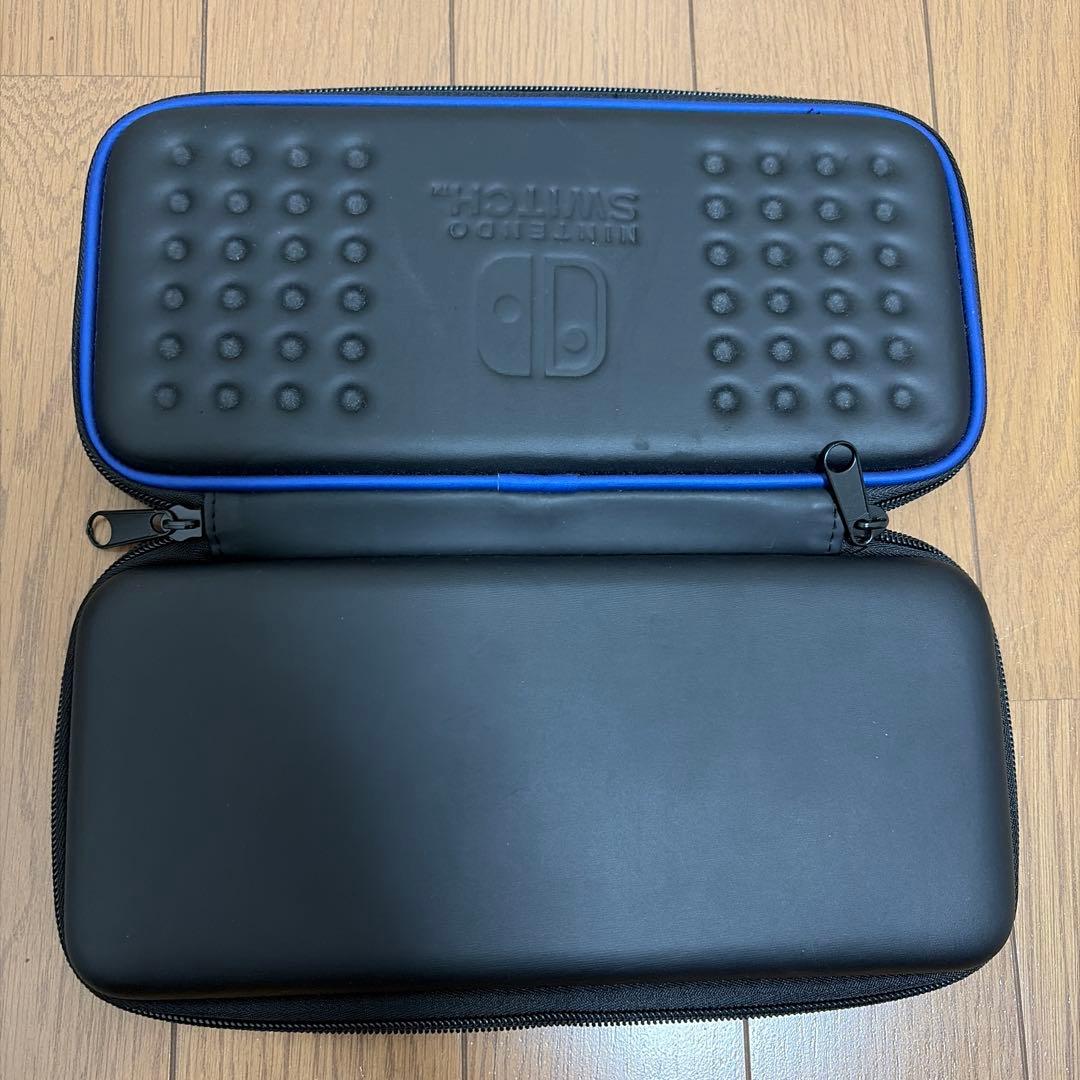 Nintendo Switch本体（付属品つき）・ジョイコン・収納ケースセット