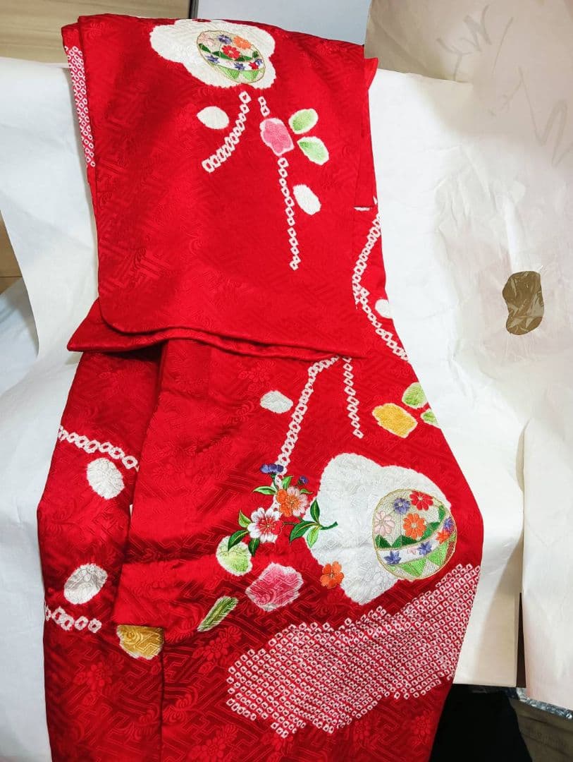 タイムセール　銀座　高級　七五三セット　赤 　絹着物　小物