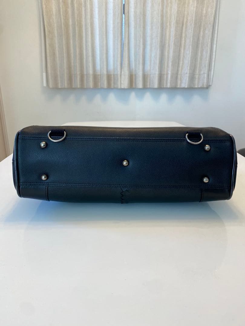 黒 ビジネスバッグ 編み込みデザイン