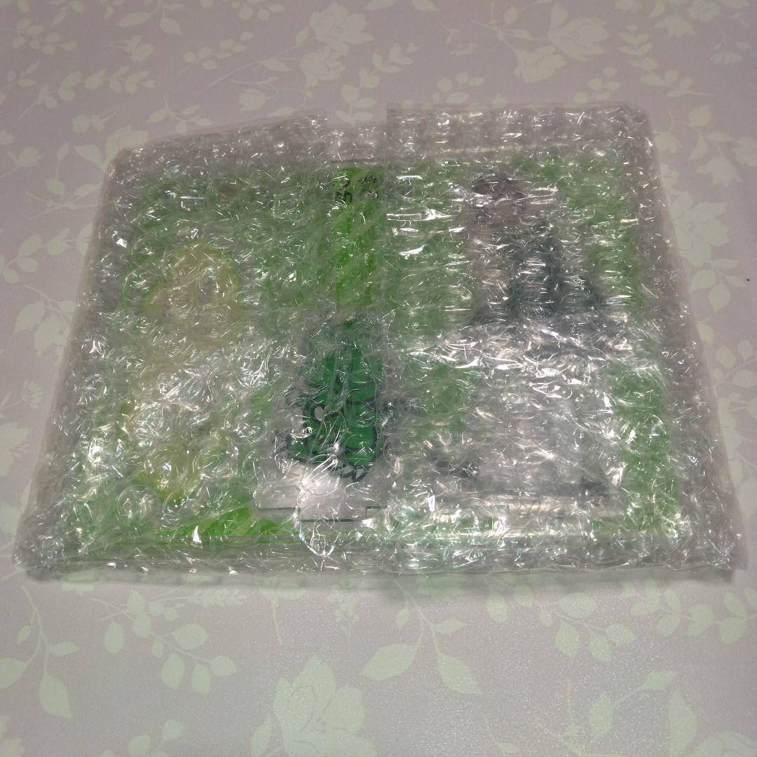 ★「グリーンザウルス」×「推しの子」・アクリルスタンド＆缶バッチ　当選品