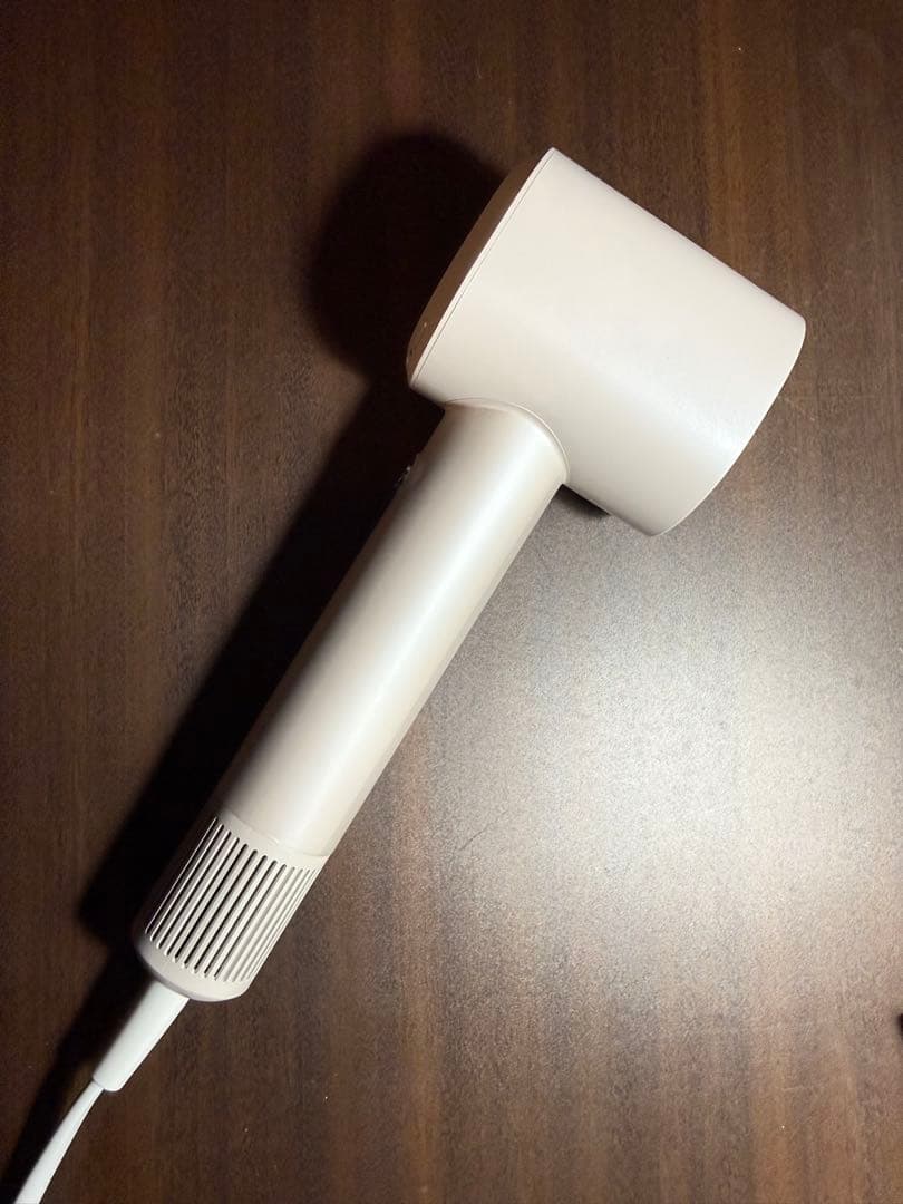 【使用わずか】ニトリ うるおい美髪ドライヤー NL701MO