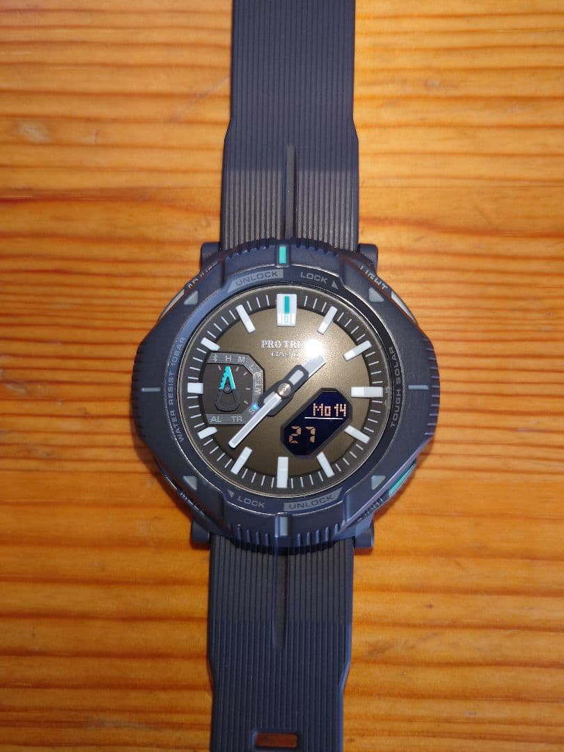 時計 CASIO PRO TREK Hiker Line PRJ-B001-1JF