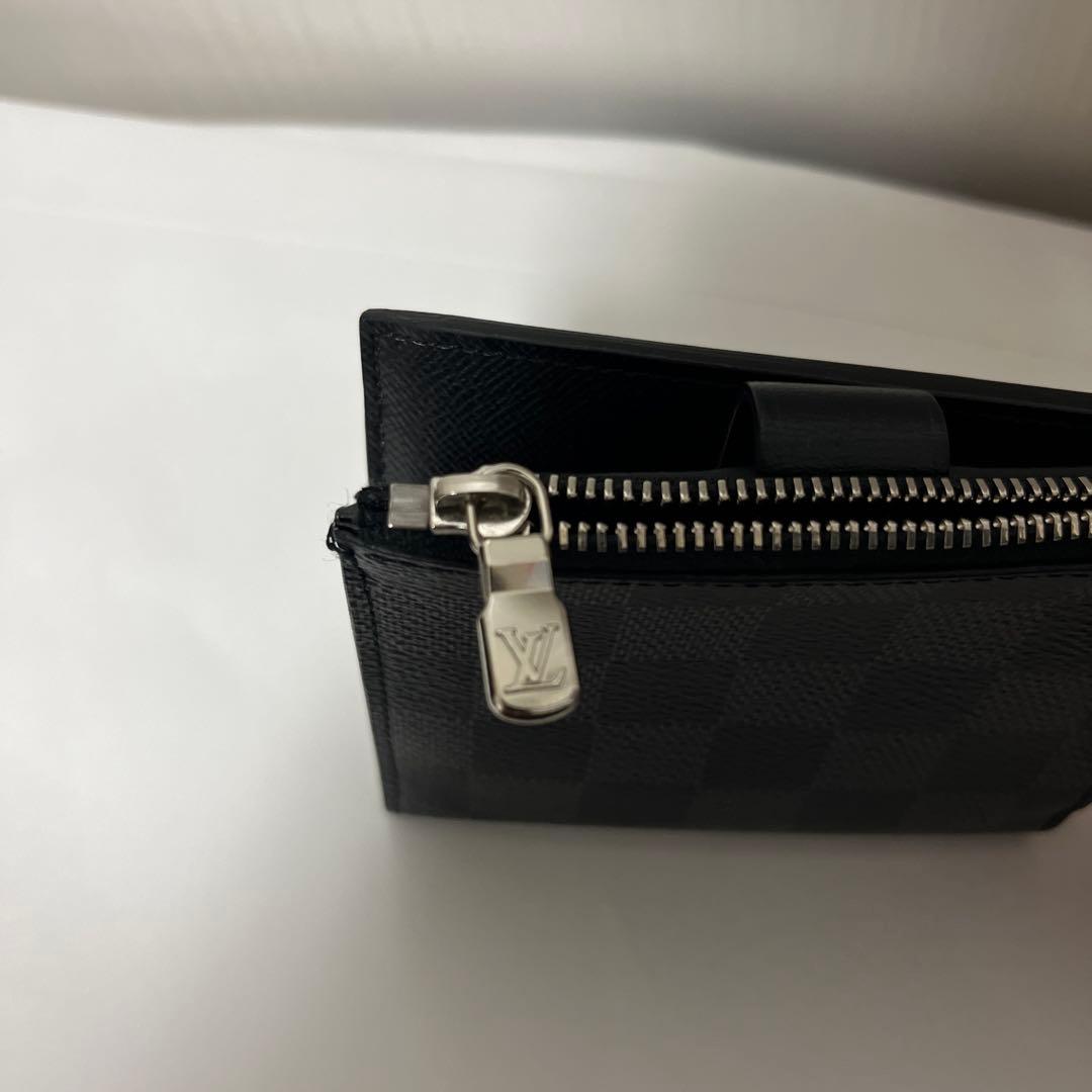 美品ルイヴィトン ミュルティ・ポルトカルト N60451 ダミエ　コンパクト財布