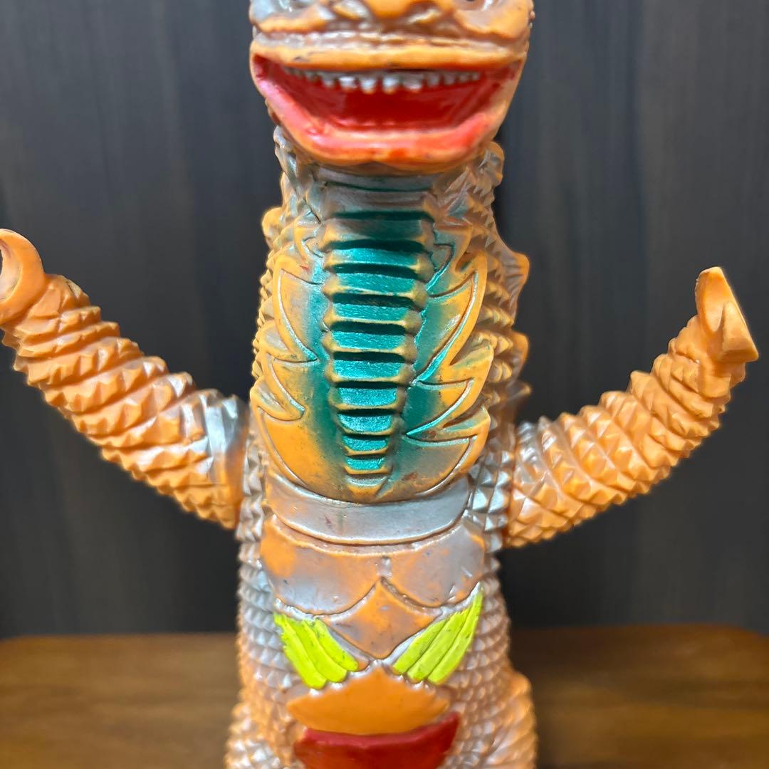 ブルマァク ギャンゴ　マルサン　ポピー　怪獣パチ　パチソフビ　ウルトラマン