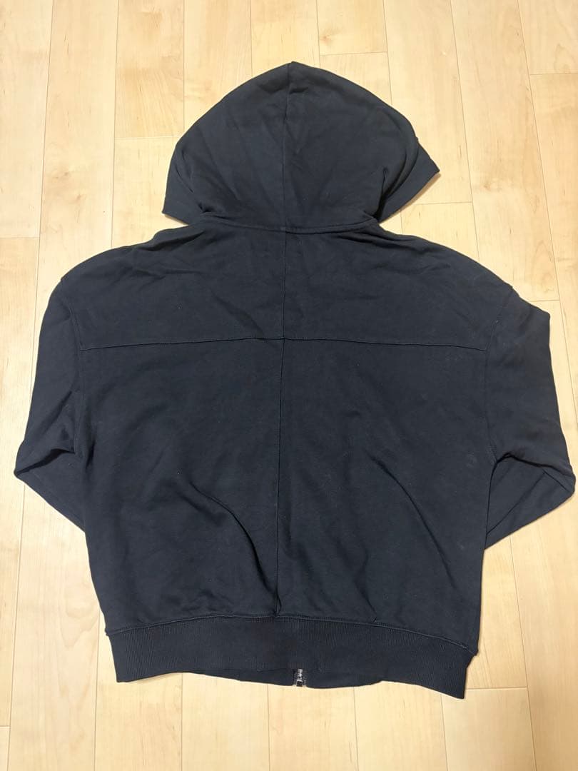 LAST NEST ブラック フード付きパーカー