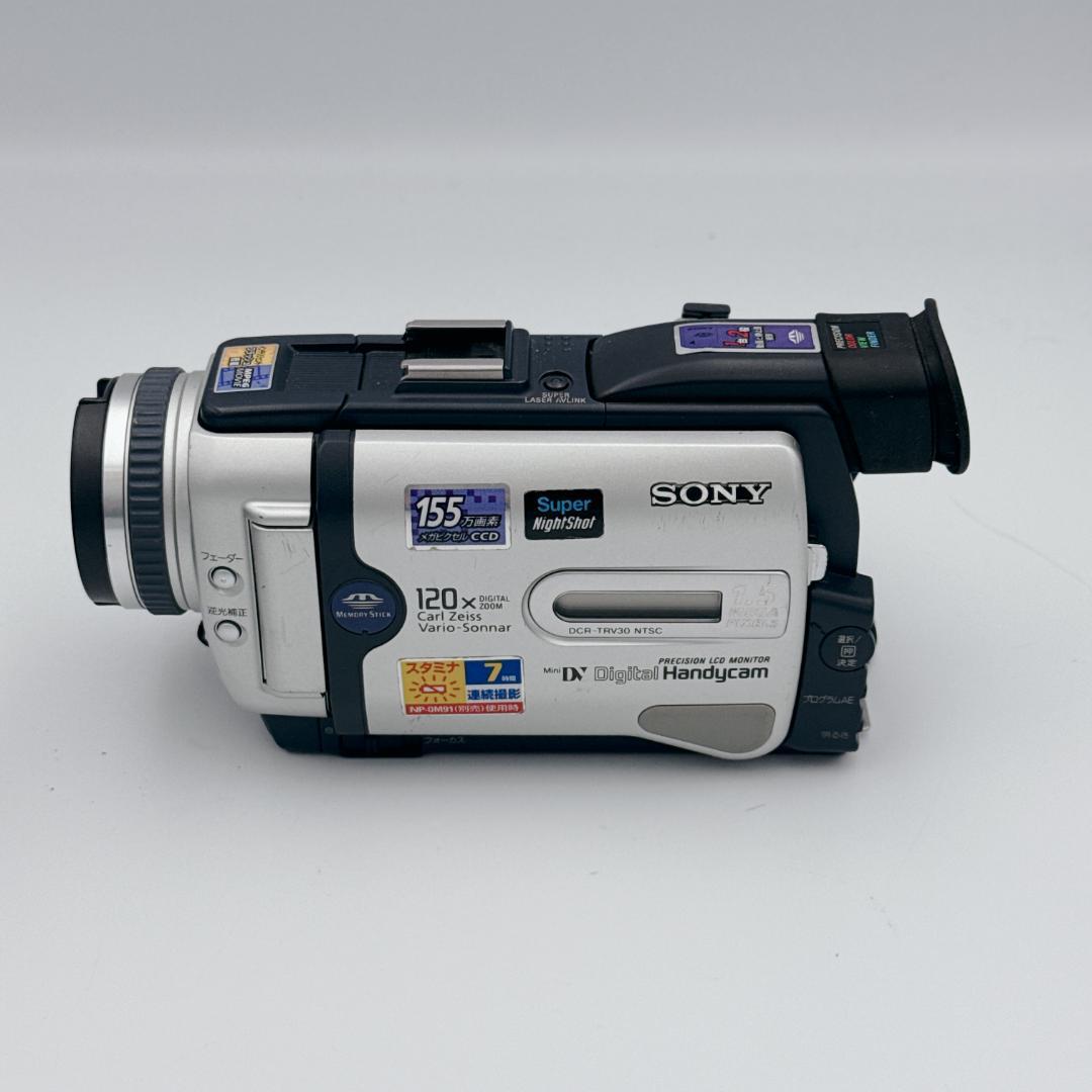 【美品】SONY Handycam DCR-PC100 MiniDVデジタルビデ