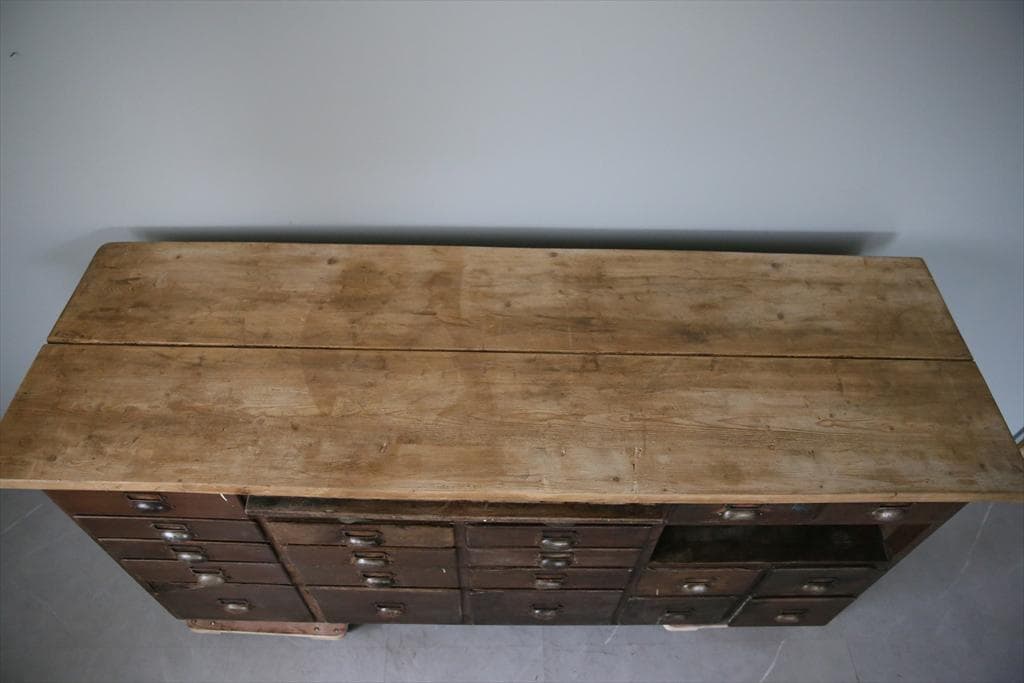 英国アンティーク21杯ドロワー付ショップカウンター/木製机テーブル(83
