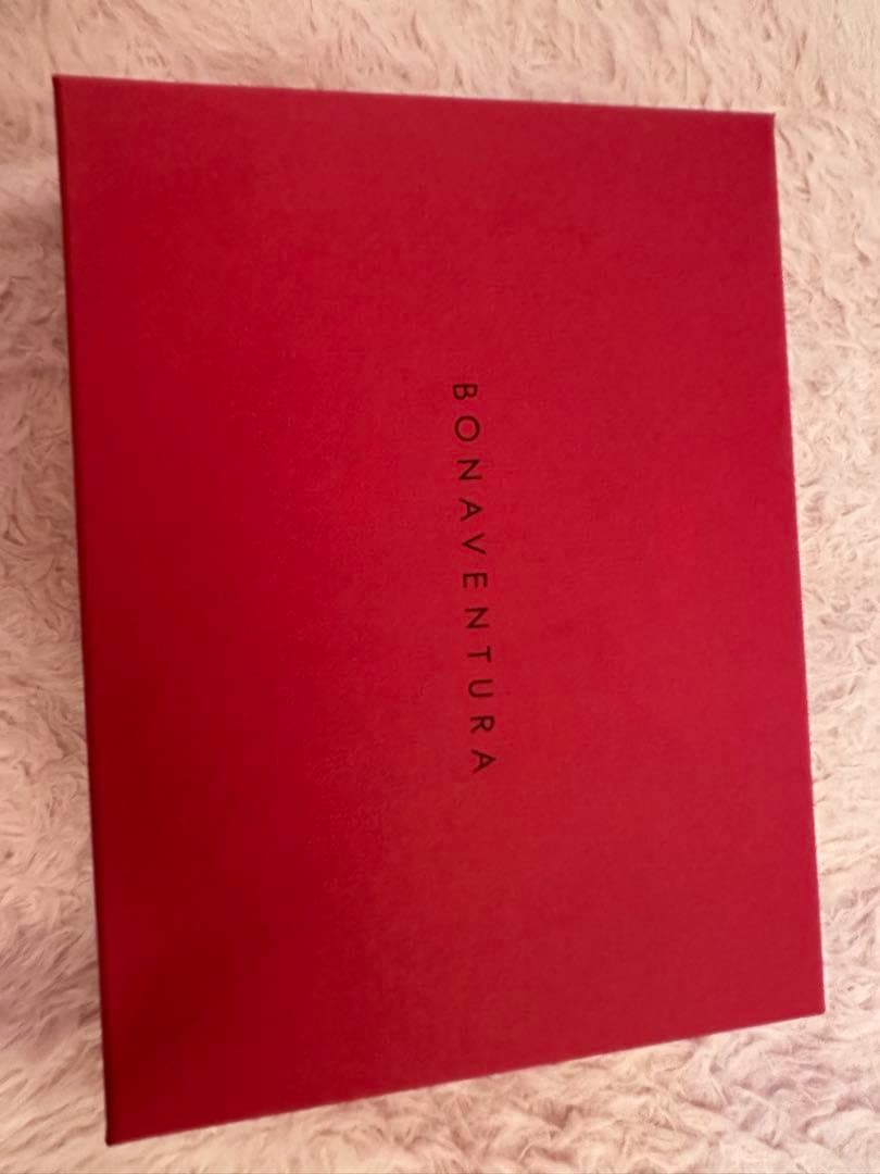 ANJU最終セールBONAVENTURAミディアムジップウォレット