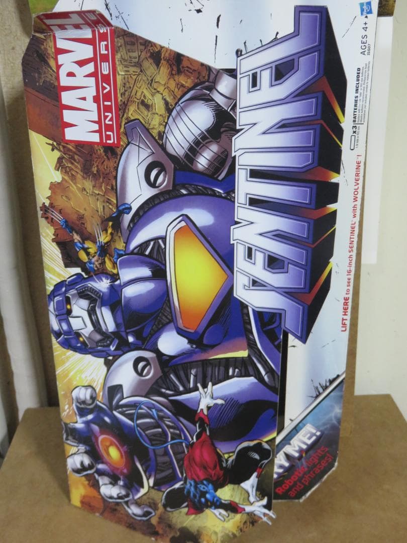 ふ*み様 中古品 X-MENウルヴァリン マーベルユニバース センチネル 全高4