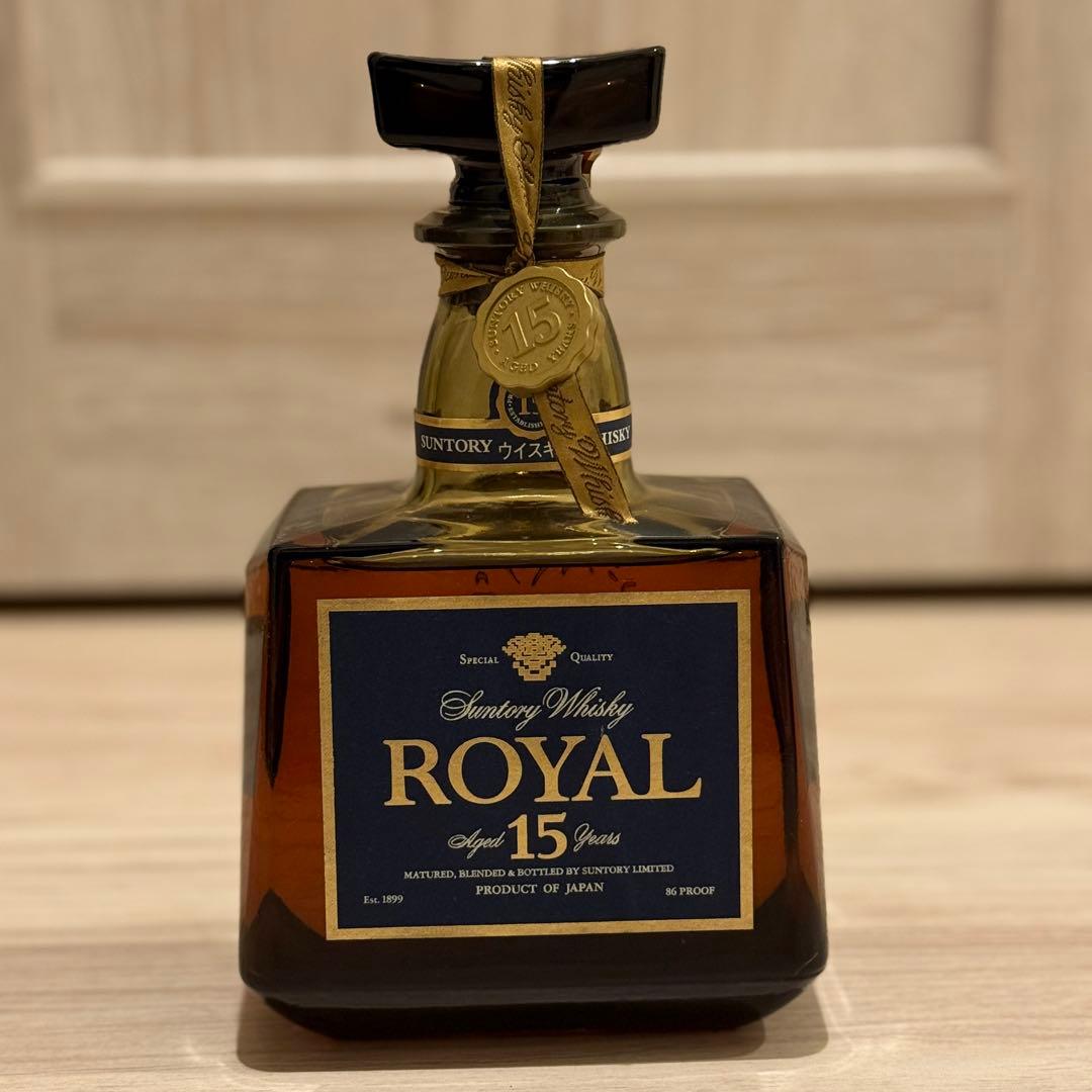 サントリー ローヤルプレミアム15年 ウイスキー 未開封