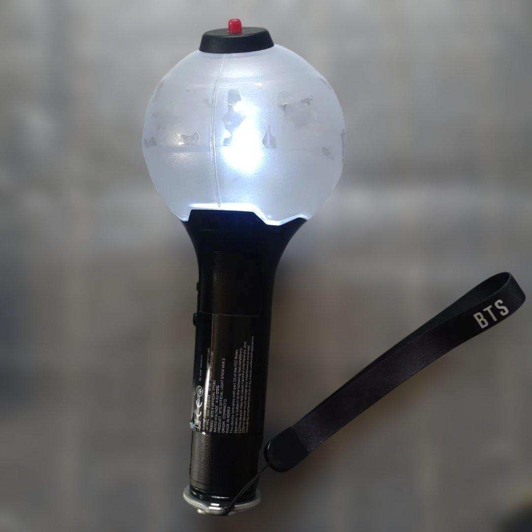 BTS ペンライト ver3. アミボム トレカ付 - メルカリ