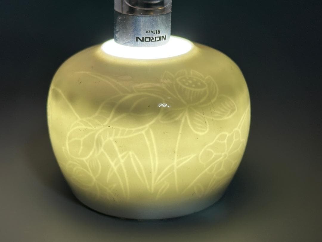 茶道具 白磁 暗刻花卉文小壺 茶入 茶壺 中国 唐物