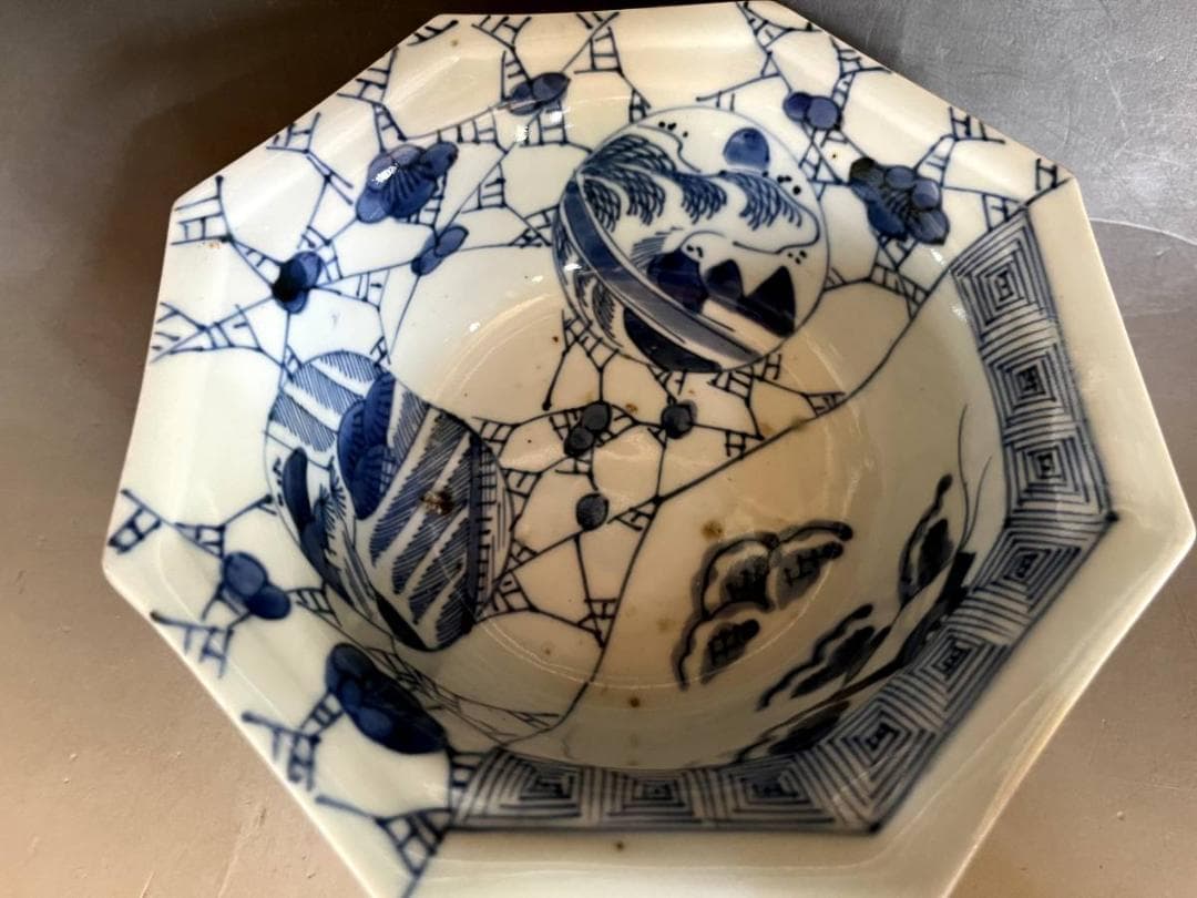 鉢■伊万里染付窓絵山水図八角形鉢 蛇の目高台 稲穂 雷紋 青華 時代物 骨董■