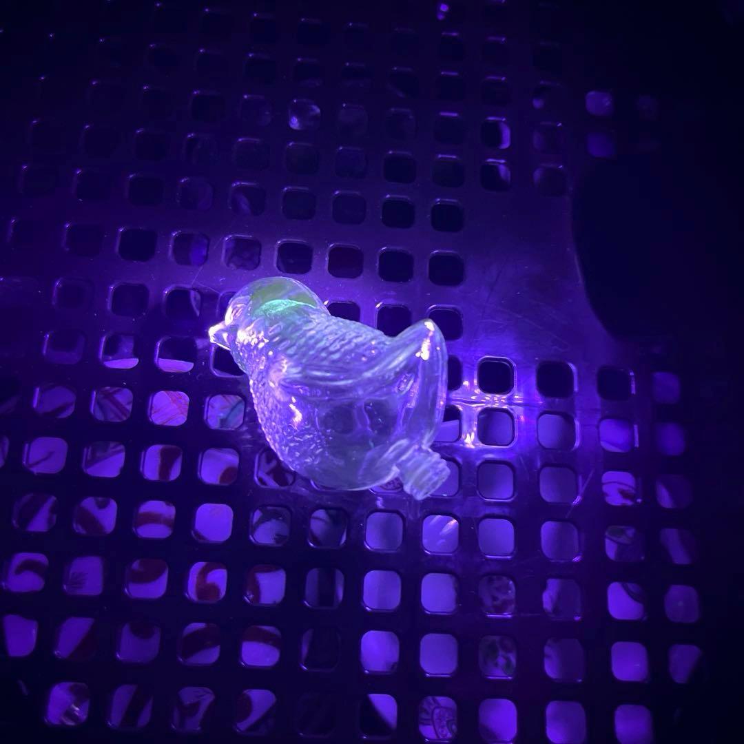 骨董 時代ガラス プレスガラス 雀型 小鳥モチーフ 金平糖？香水瓶