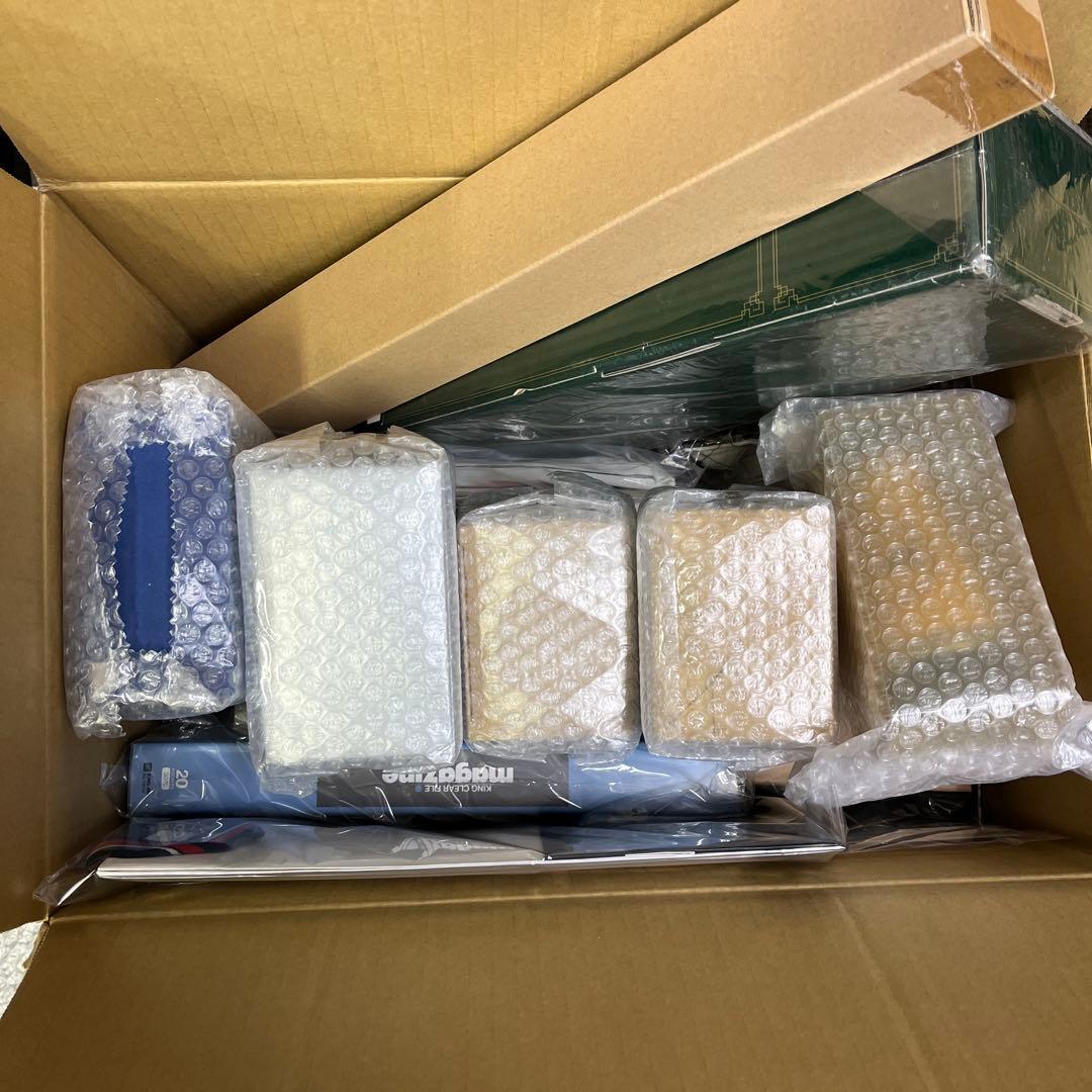 福山雅治 グッズまとめ売り♫福袋 BROS. 切り抜きポスターなど セット売り