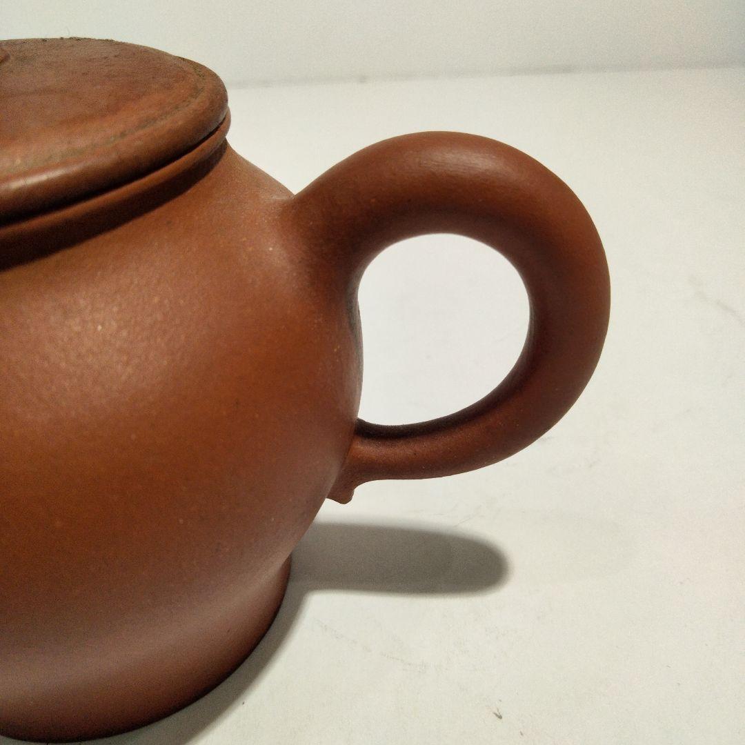 O85-15　中国古作　古い朱泥急須 在銘刻印有　D