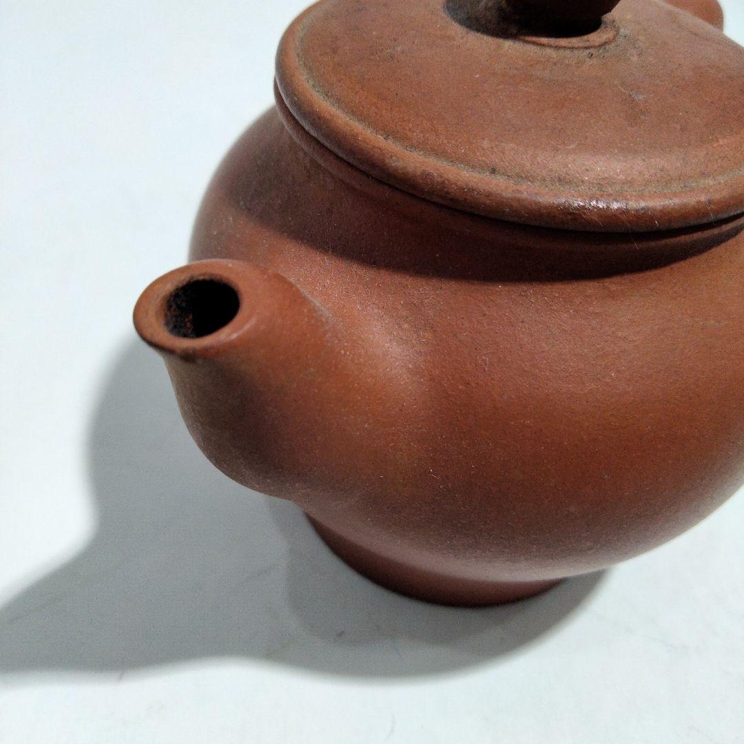 O85-15　中国古作　古い朱泥急須 在銘刻印有　D