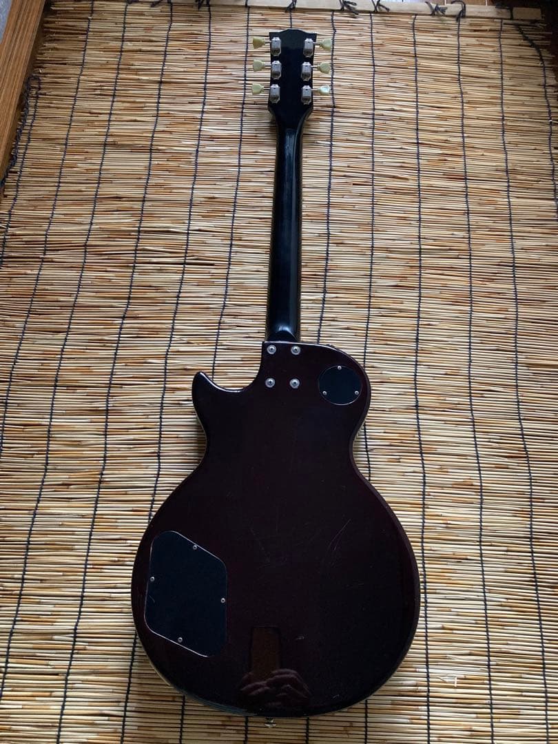 ☆ヨッピー　☆メーカー名「T」 モディファイして新機能搭載したレスポール