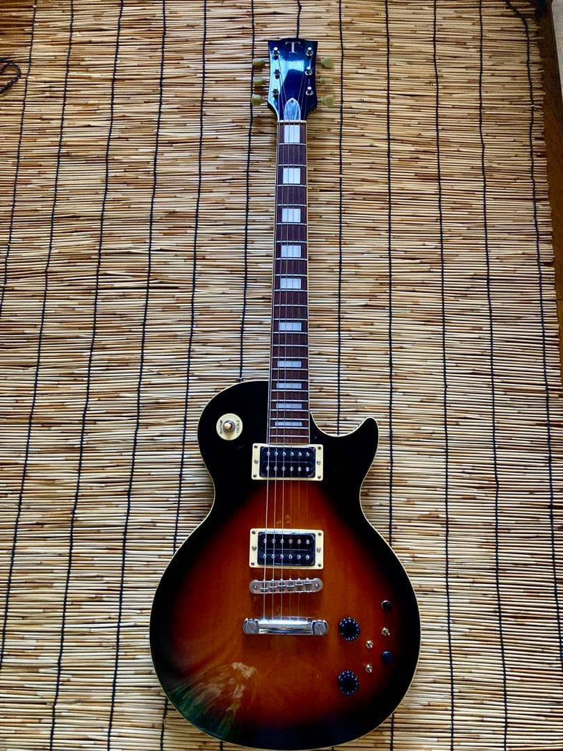 ☆ヨッピー　☆メーカー名「T」 モディファイして新機能搭載したレスポール