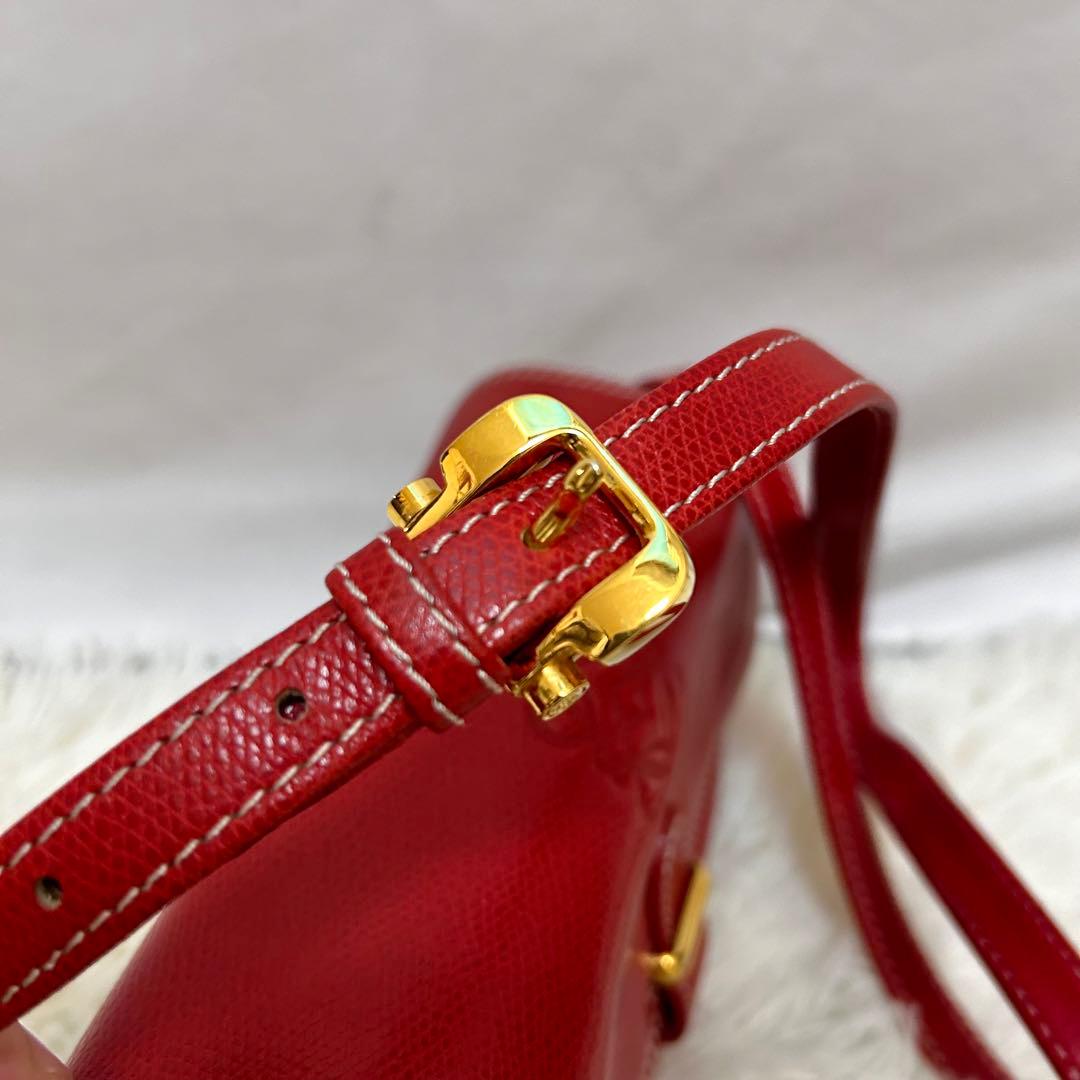 外観美品 LOEWE レザー　レッド　アナグラム　ショルダーバックロスボディ