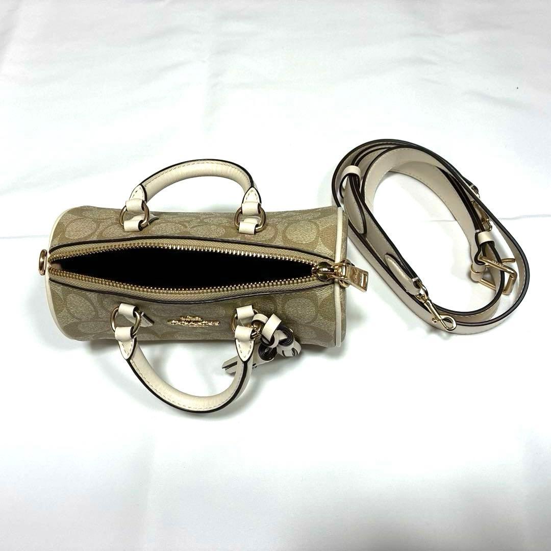 coach ミニ　ショルダー　ベージュホワイト　新品