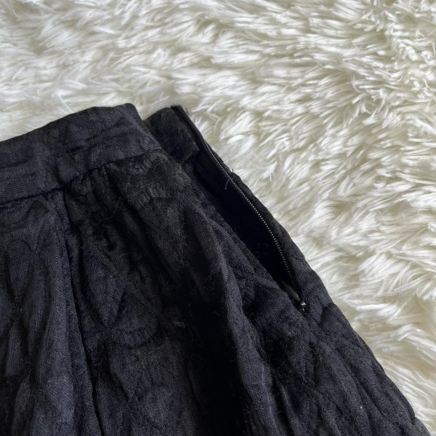 Saruwa2♡プロフ読んでね ⭐️ミュウミュウ　フレアスカート　ひざ丈