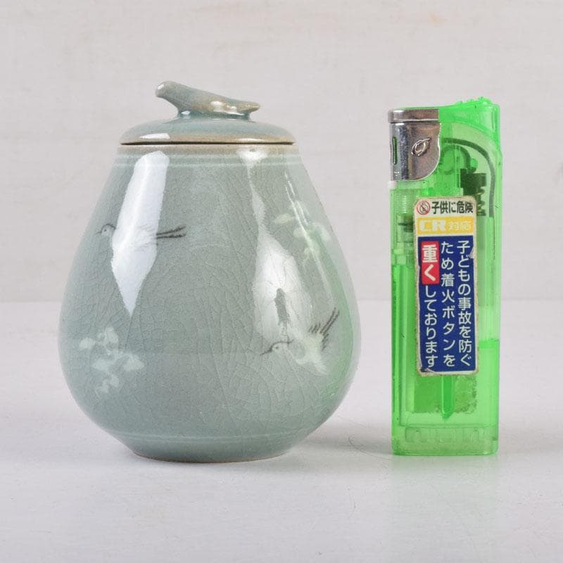 韓国人間文化財 柳海剛（柳根瀅）作 高麗青磁 象嵌鶴文 茶入 共箱