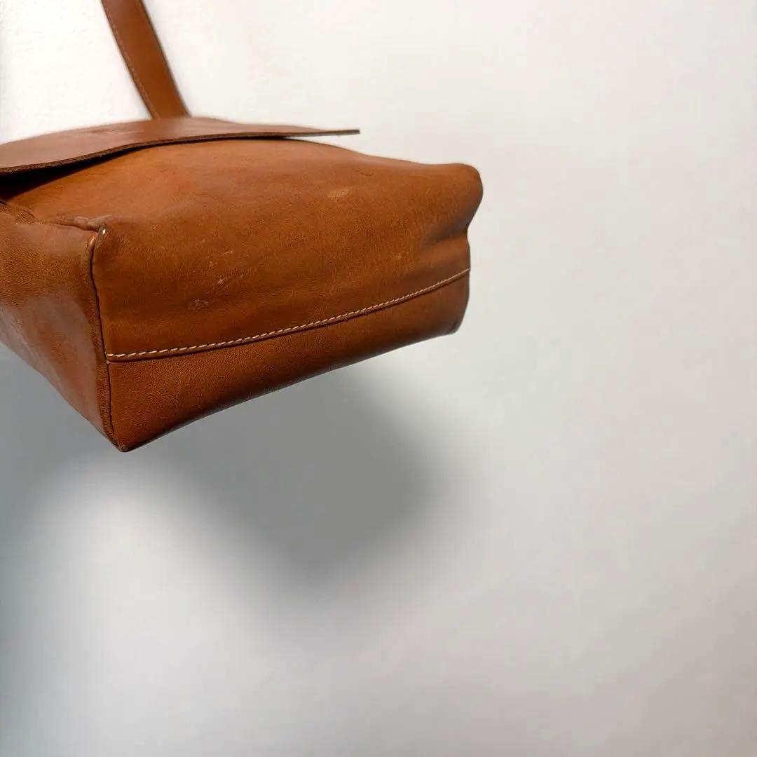 IL BISONTE スクエアレザーショルダーバッグ イタリア製