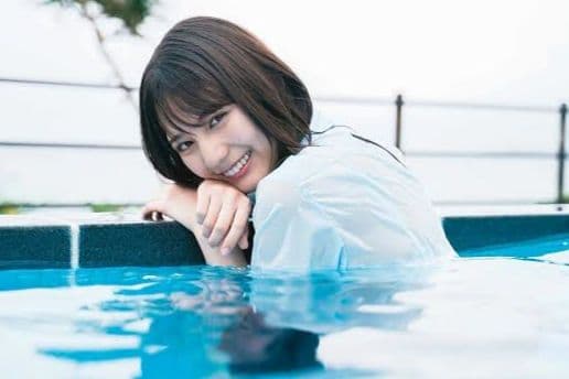 当選者限定】日向坂46 ファースト写真集「立ち漕ぎ」 アザーカット写真集