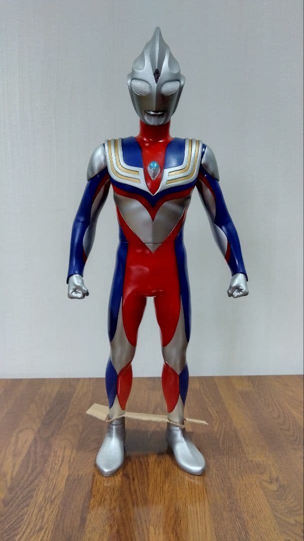 【極上美品】京本コレクション　ウルトラマンティガ　変形劣化なし自立
