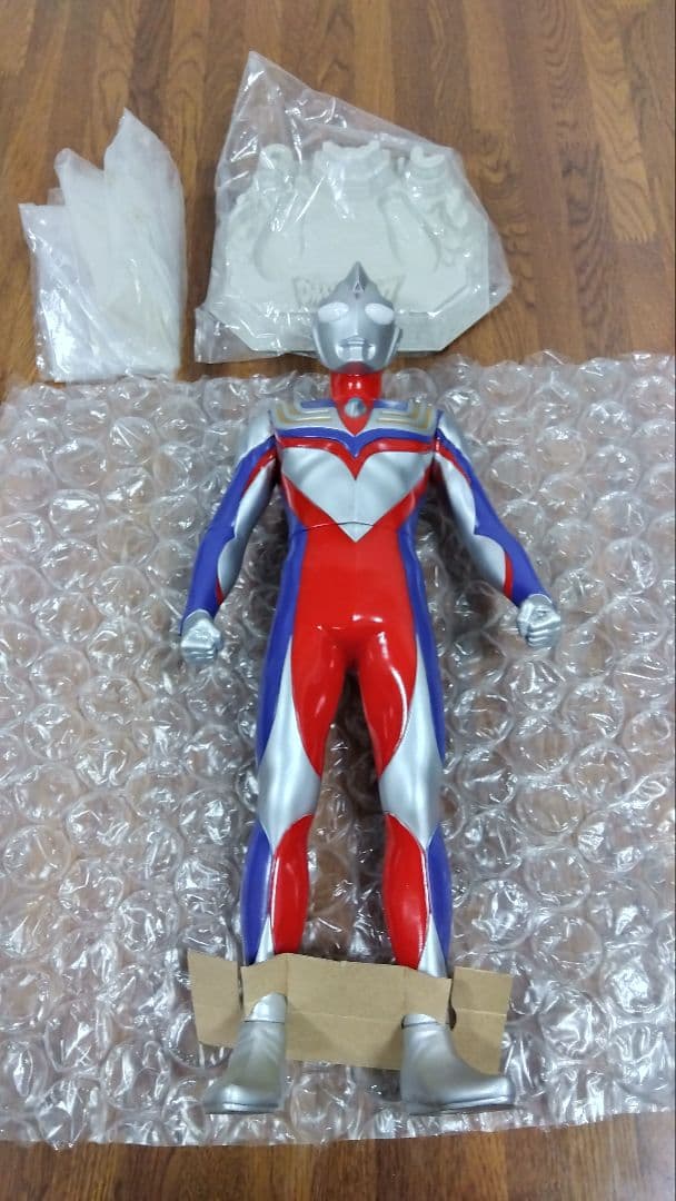【極上美品】京本コレクション　ウルトラマンティガ　変形劣化なし自立 2026年最新】京本コレクション ウルトラマンティガの人気アイテム