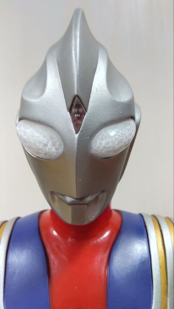 【極上美品】京本コレクション　ウルトラマンティガ　変形劣化なし自立