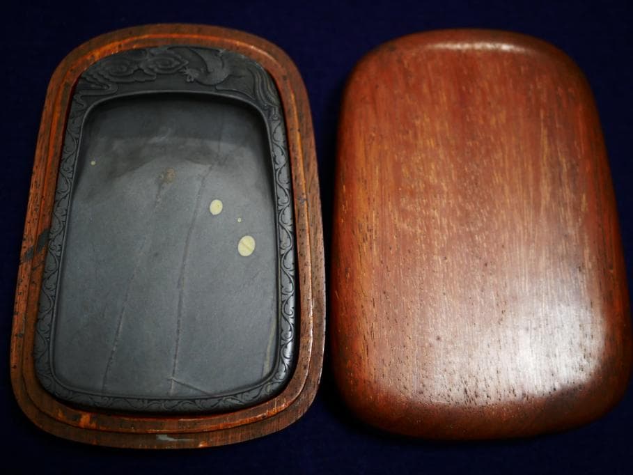 梅花坑 旧坑 端渓硯 楽天市場】【梅花坑】硯 端渓硯 5吋 石眼 石紋 中国硯 書道用品 【type