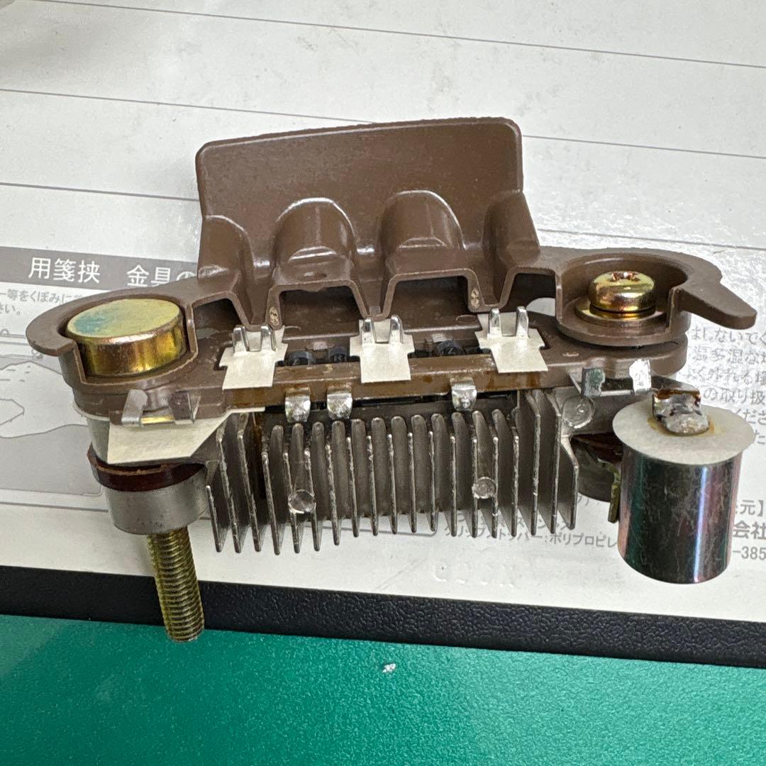 ベンツW212 M271 イグニッションコイル冷却パイプオイルフィルター新品