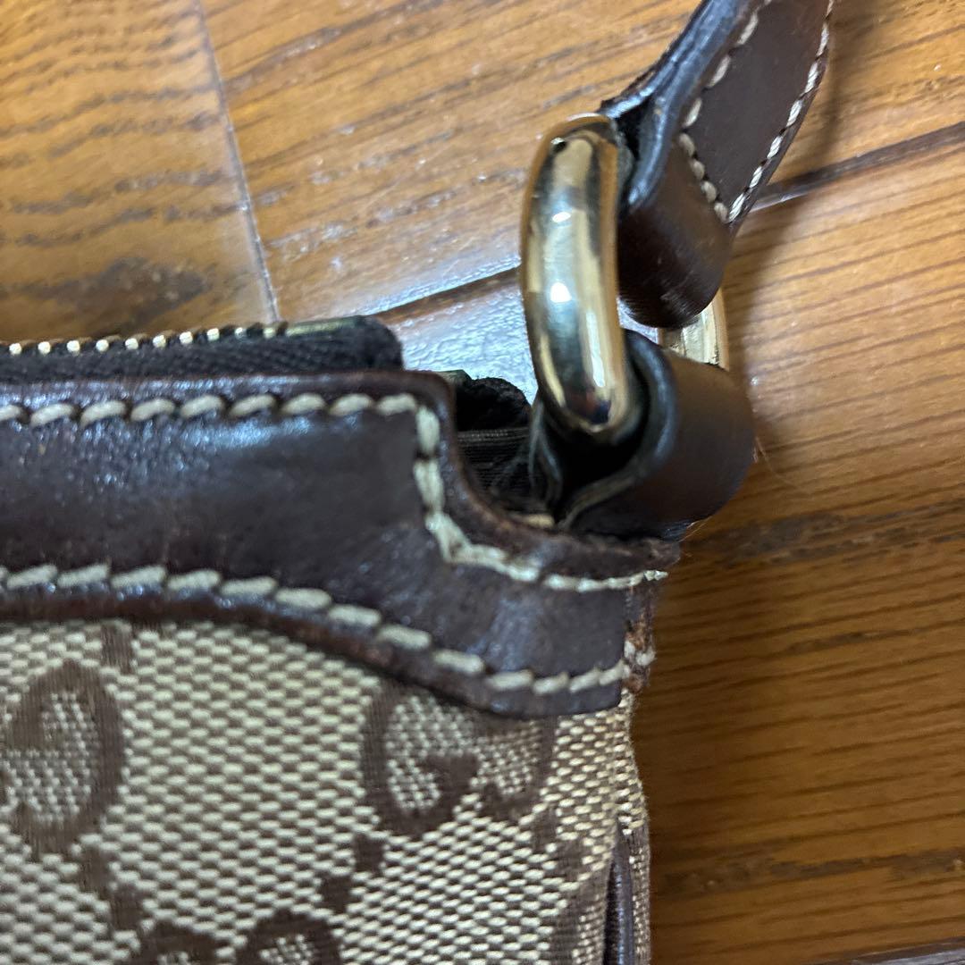 GUCCI GGキャンバス ショルダーバッグ　正規品　232967 520981
