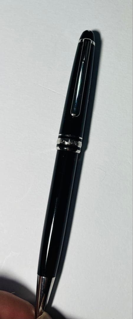 MONTBLANCモンブラン ボールペン 黒 ネーム入り 箱付き