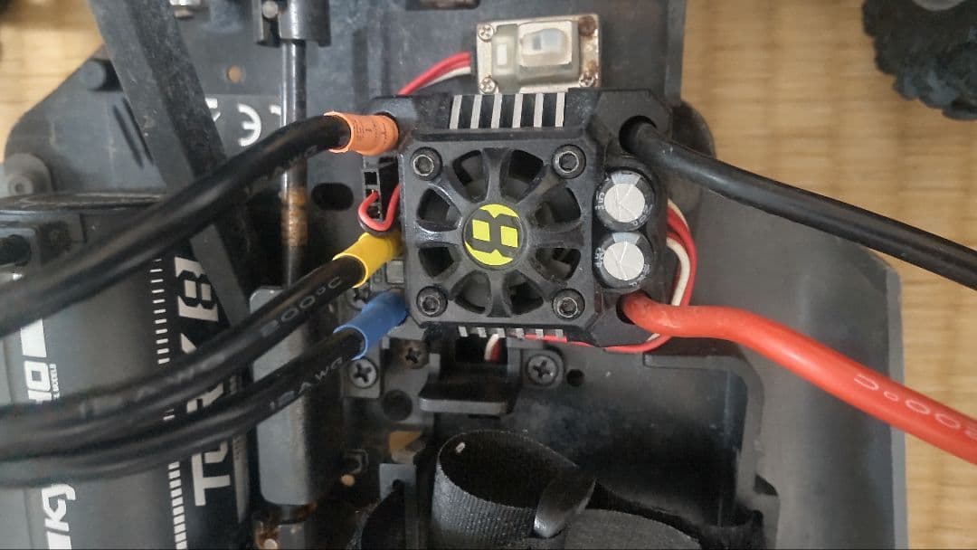 京商 1/8 ブラシレス インファーノNEO 3.0VE