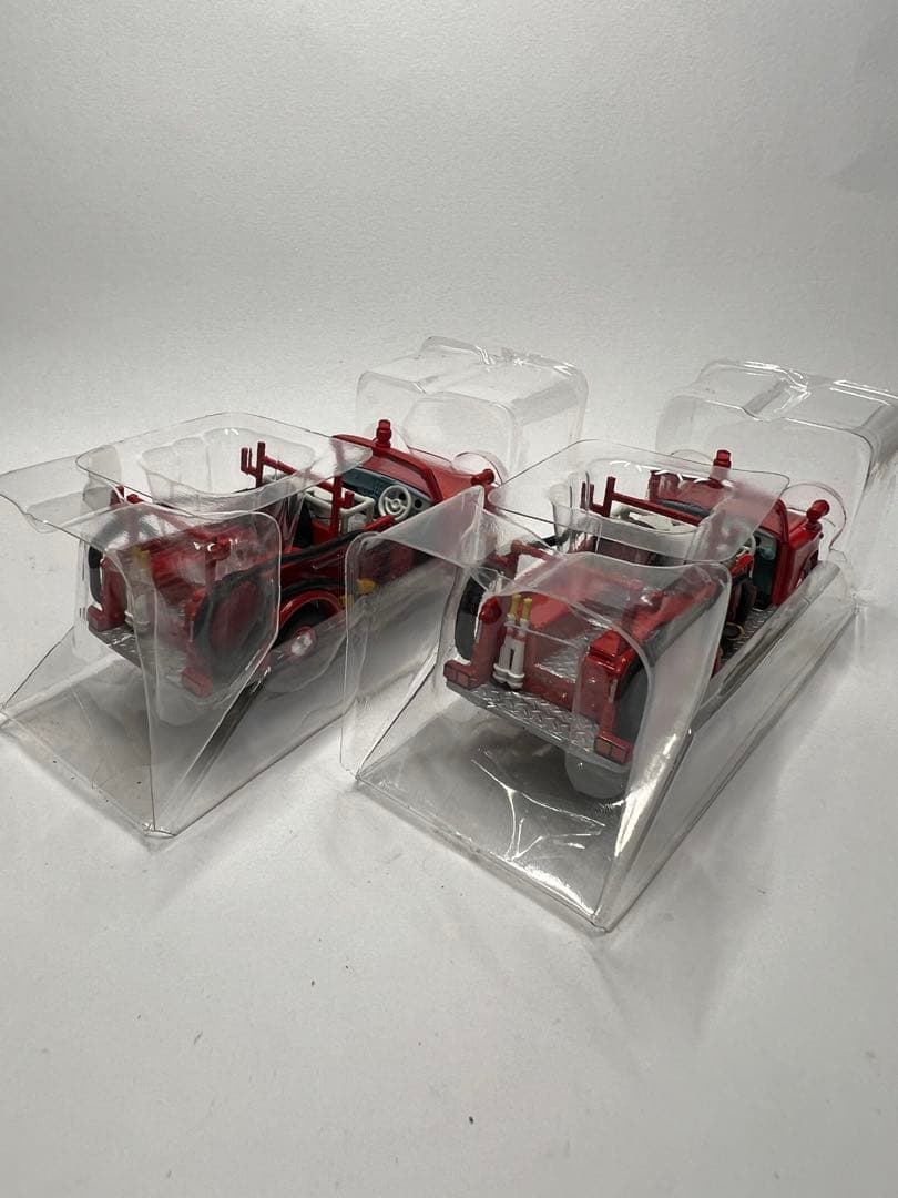 トミカリミテッドビンテージ 日産ジュニアポンプ消防車2種 LV-30aとb