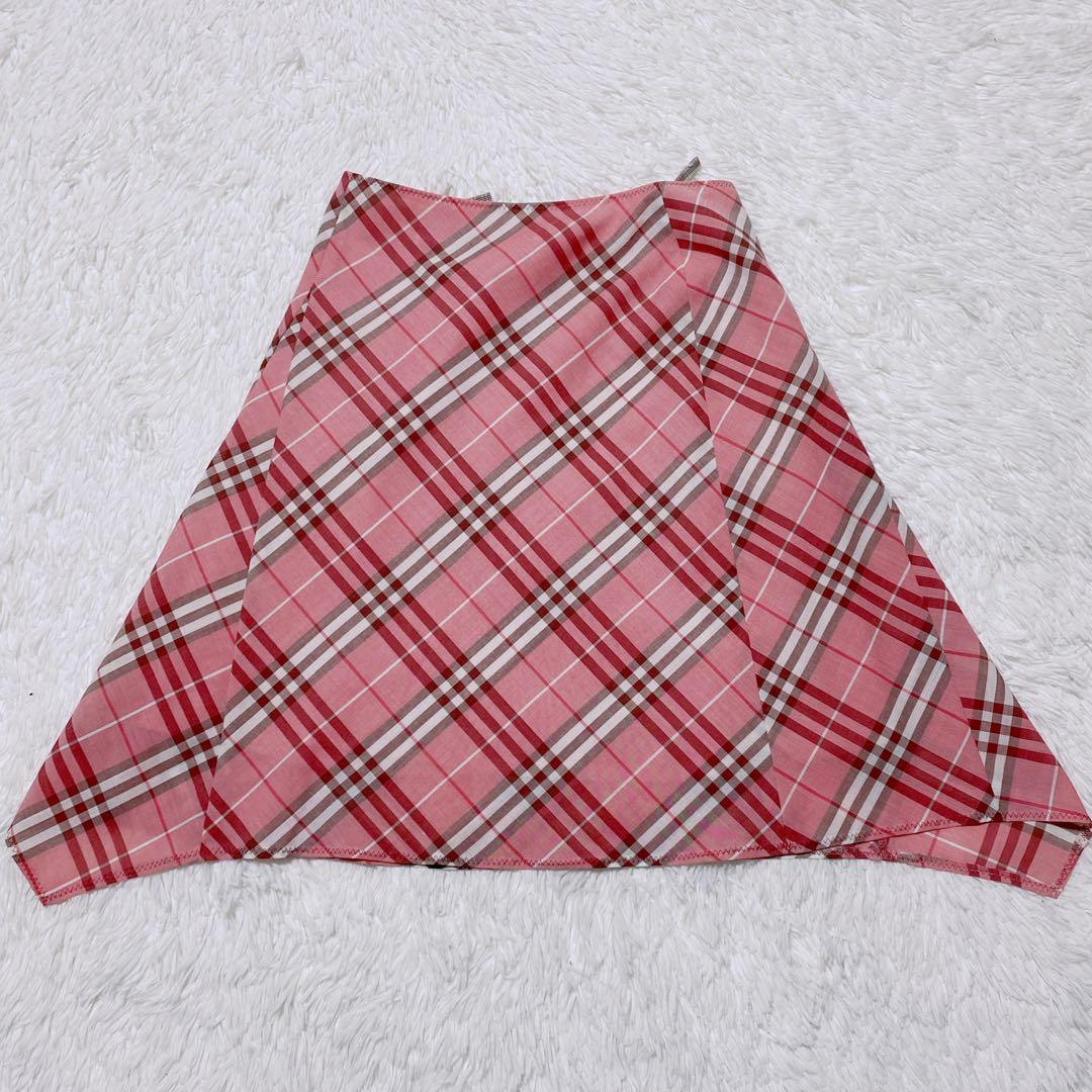 未使用級✨バーバリーブルーレーベル ノバチェック ピンクスカートアシンメトリー
