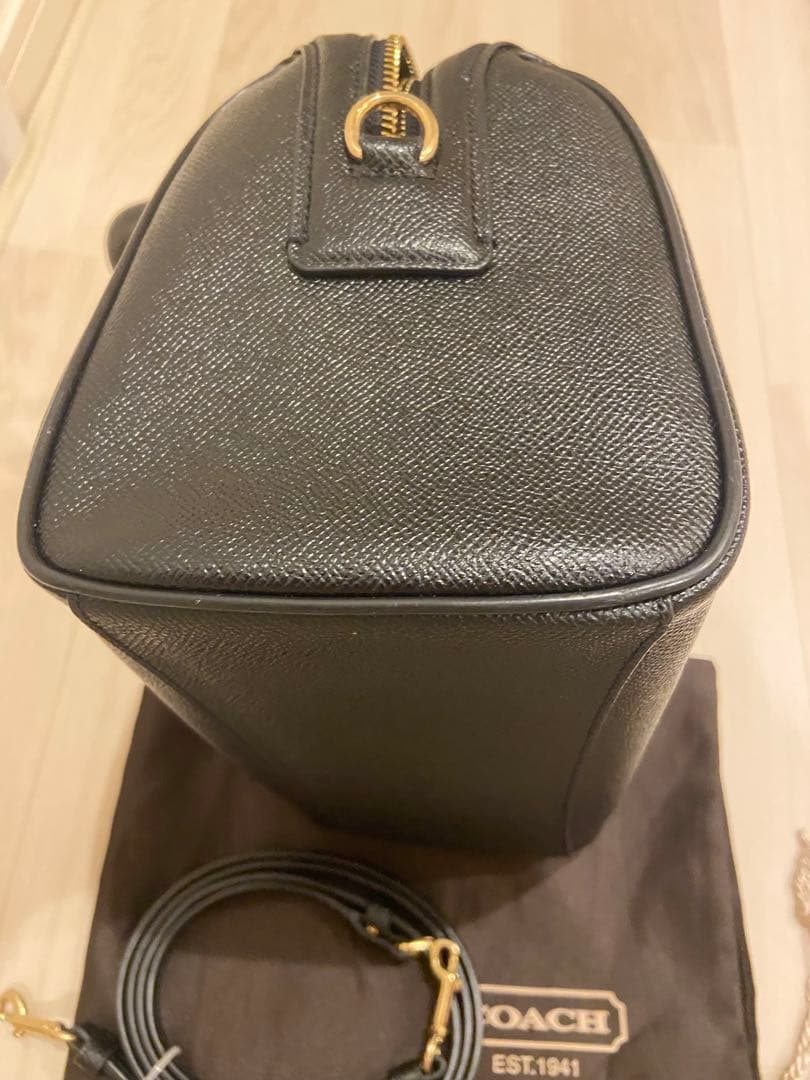 COACH ショルダーバッグ ミニボストン　2way ブラックレザー