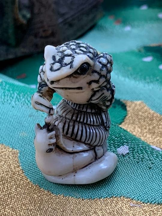 時代物 マンモス 根付 蛙 カエル カタツムリ 蝸牛在銘あり 和装