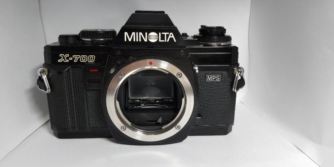 MINOLTA X-700 フィルム 一眼レフカメラ（Bodyのみ）