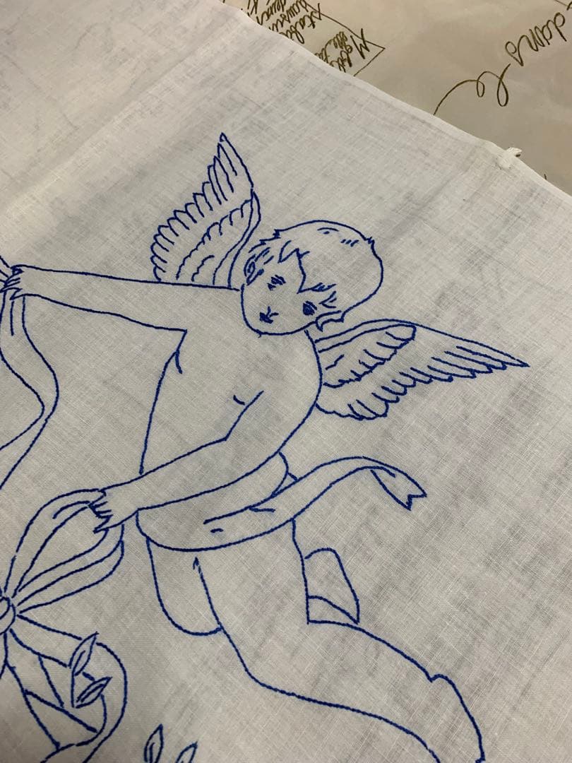 フランスアンティーク 大型145㎝の天使と文字が刺繍された可愛い過ぎる